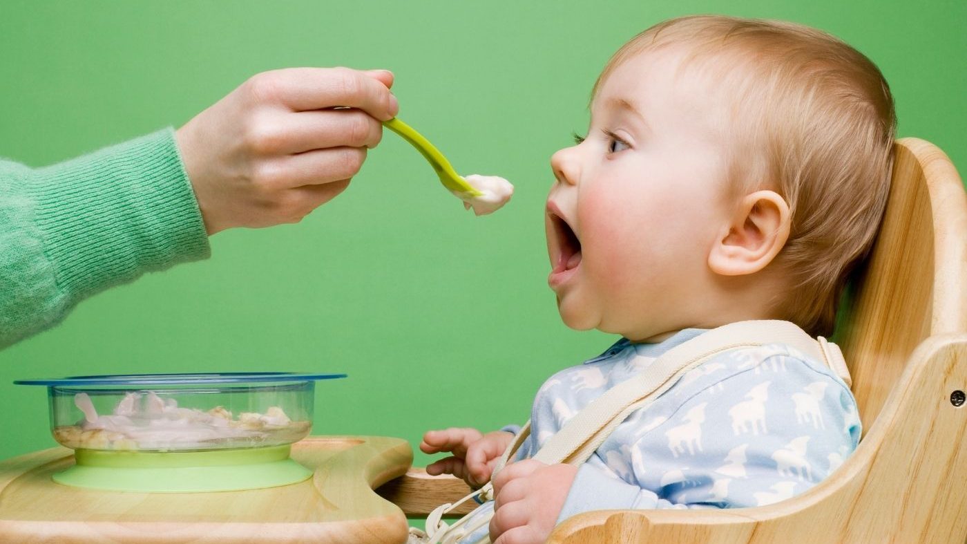 When your baby can start eating solids